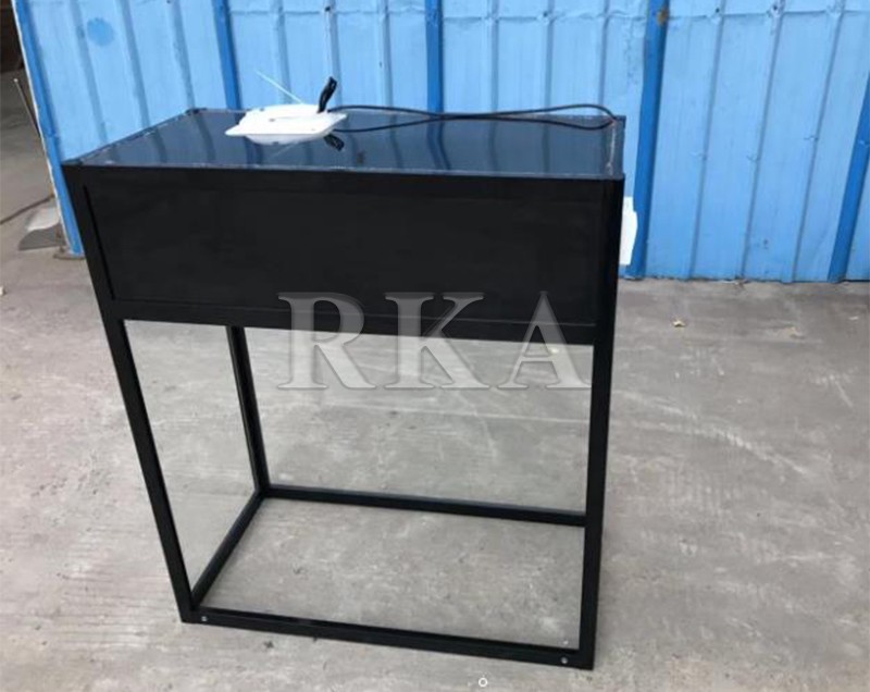 RK117铅模操作柜